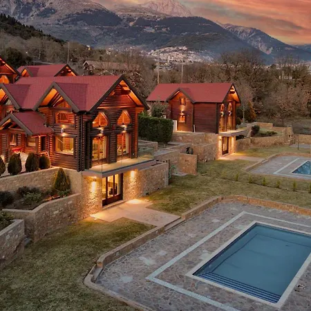 Evritos & With Pool Lägenhetshotell