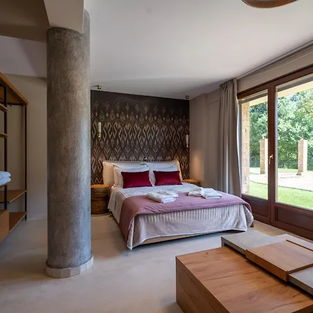 Evritos & With Pool 4*